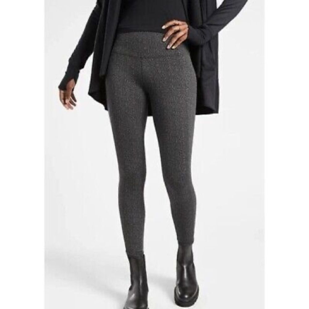 ATHLETA delancey textured tight in black & tan Plus size 3X Womens Casual
